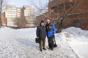 Pán profesor histórie si s nami urobil malú prechádzku a ukázal nám, kde stál dom, v ktorom býval Jaroslav Hašek počas jeho pobytu v Irkutsku.