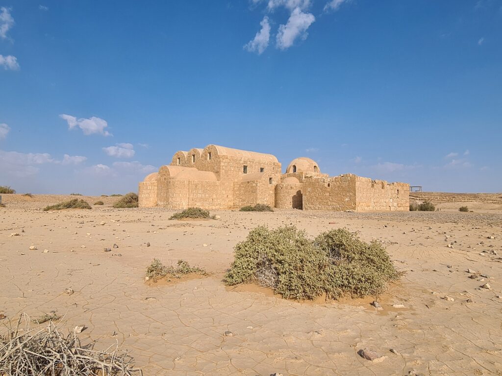 Česká stopa v Jordánsku, púštny hrad Qasr Amra